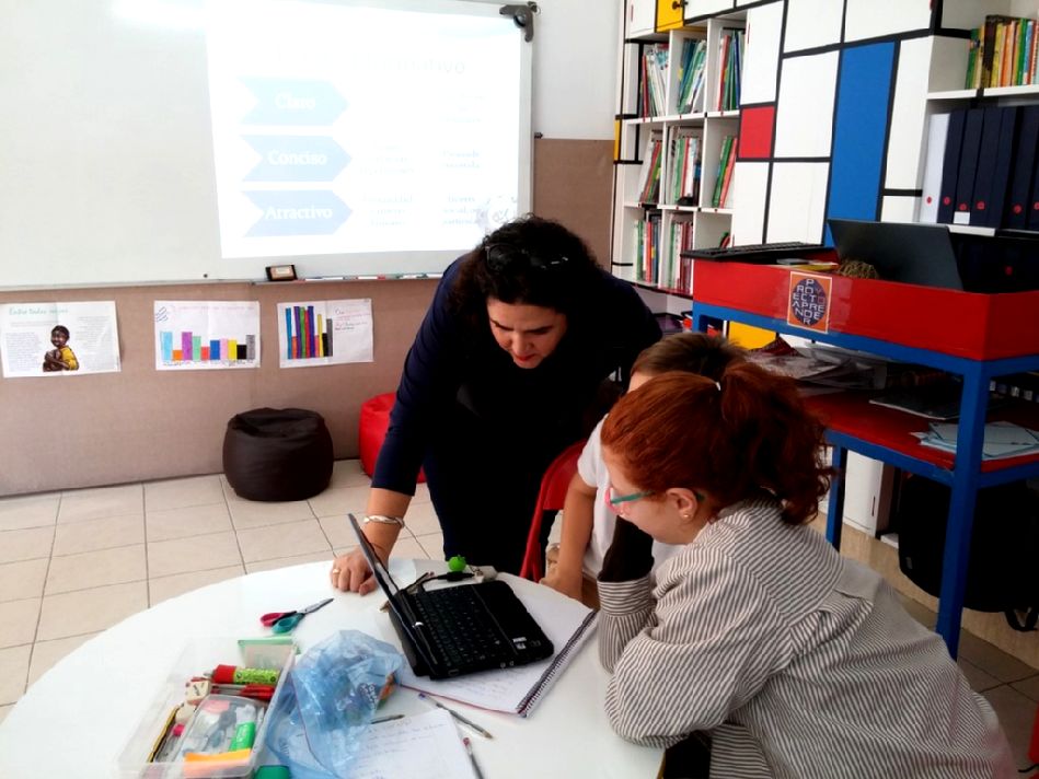 PROYECTO ONU CHARLA PERIODISMO 27